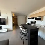 New Apartment-3 Rooms-2 Baths W Rooftop City View