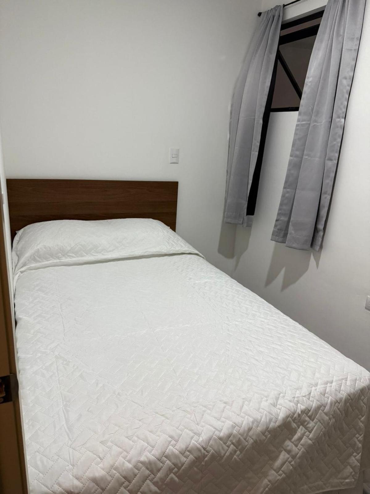 New Apartment-3 Rooms-2 Baths W Rooftop View Apartment San Salvador